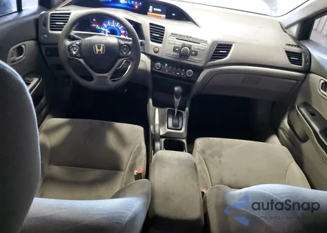 2012 Honda Civic Lx z USA, uszkodzony, nr VIN 2HGFB2F53CH567680